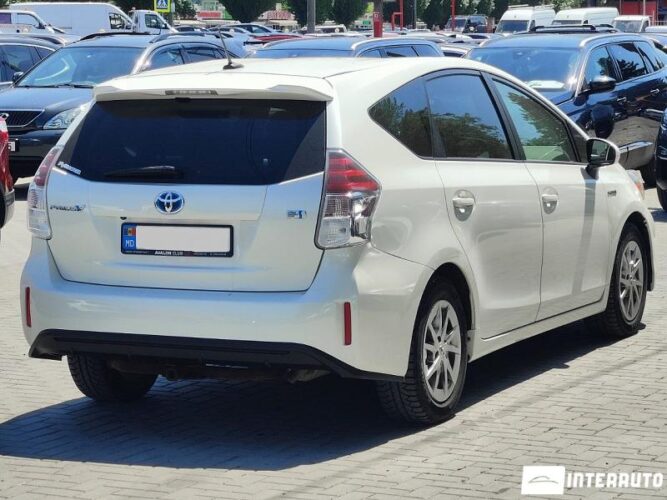 toyota Prius Plus / V 2014