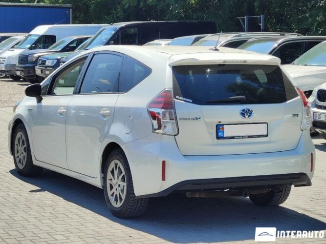 toyota Prius Plus / V 2014