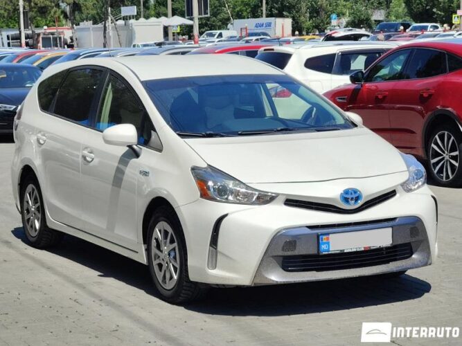 toyota Prius Plus / V 2014