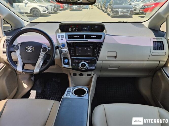 toyota Prius Plus / V 2014