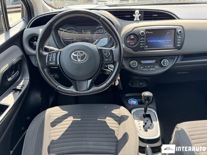 toyota Yaris 2019