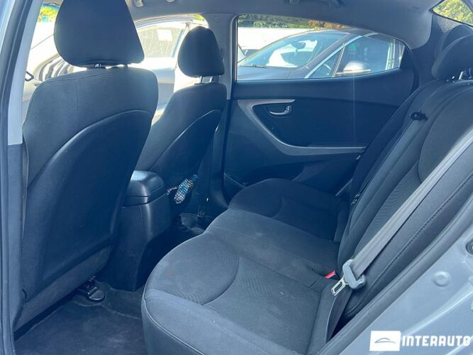 Hyundai Elantra 35 hyundai Elantra 2014