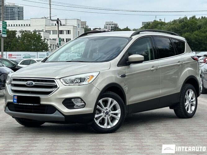 Ford Escape 2018 doar la InterAuto