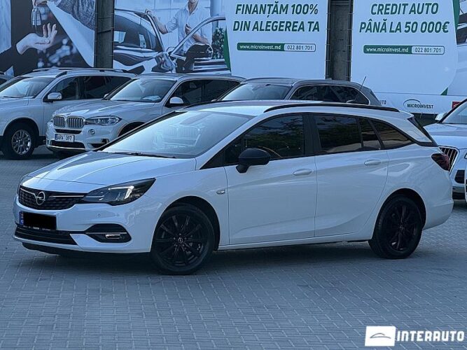 opel Astra 2021