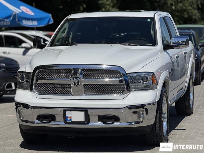Dodge RAM 2015 doar la InterAuto