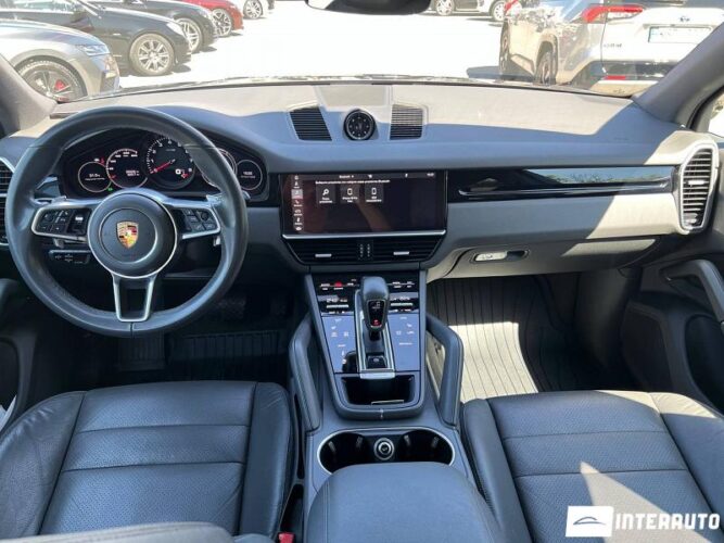 Porsche Cayenne 44 porsche Cayenne 2019