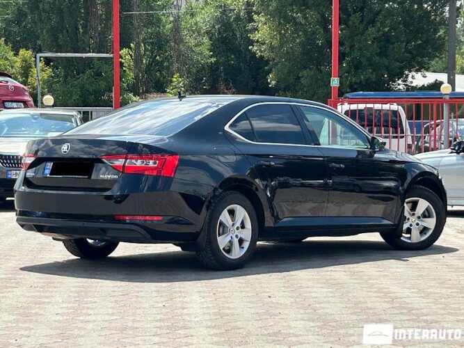Skoda Superb 32 skoda Superb 2016
