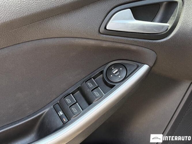 Ford Focus 32 ford Focus 2014