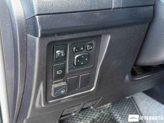 toyota Land Cruiser Prado 2012