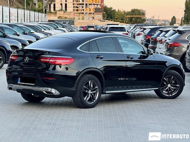 Mercedes GLC 220d Coupe 36 mercedes GLC 220d Coupe 2017