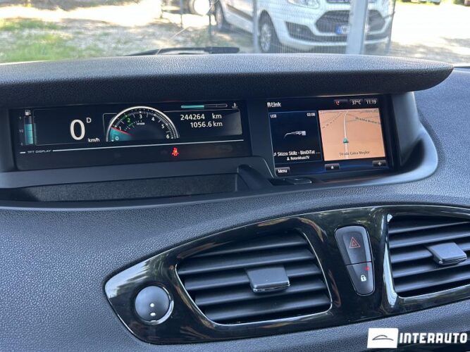 renault Grand Scenic 2015