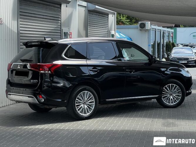 mitsubishi Outlander 2018