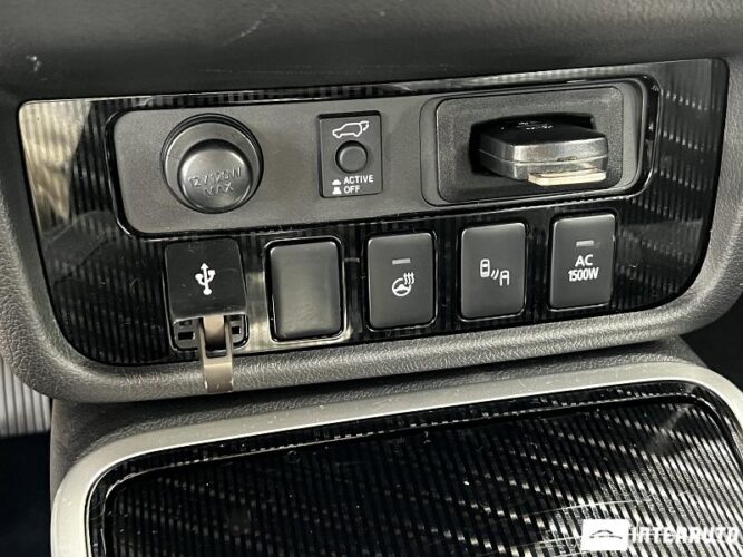 mitsubishi Outlander 2018