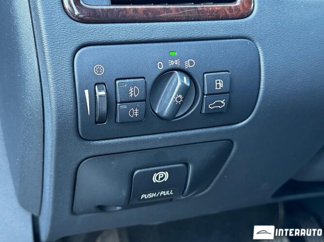 Volvo S 80 52 interauto-car