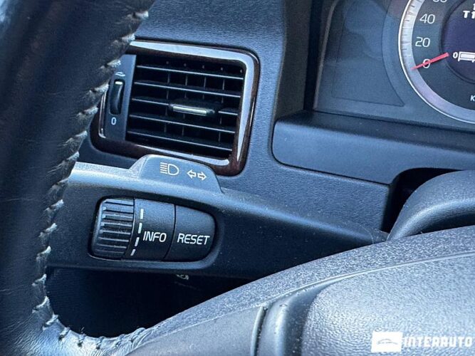 Volvo S 80 48 interauto-car