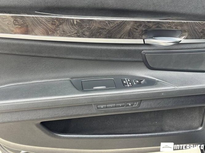 BMW 730 57 bmw 730 2010