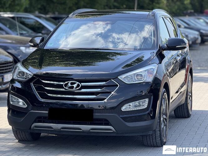 Hyundai Santa Fe 2015 doar la InterAuto