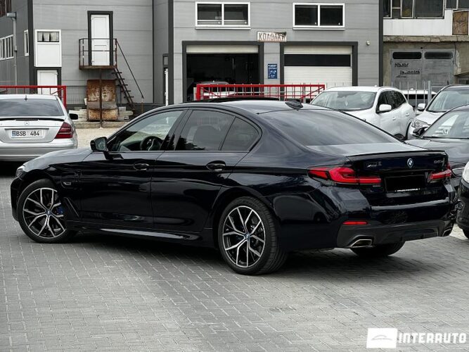bmw 545e 2021