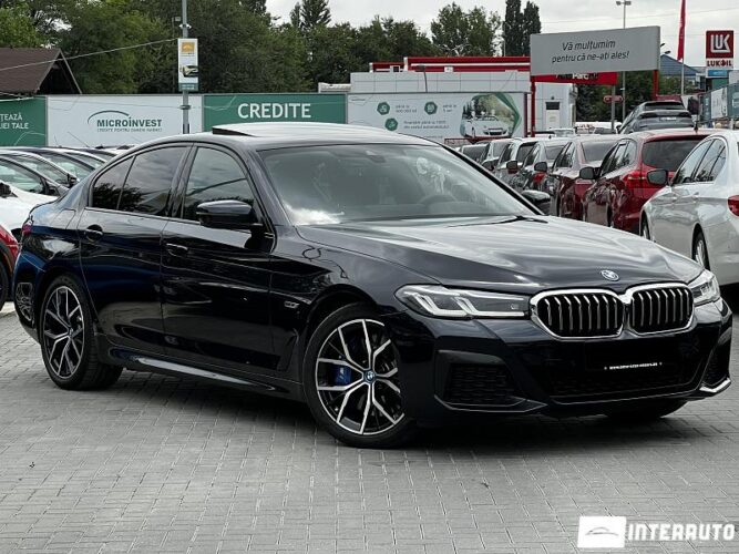 BMW 545e 2021 doar la InterAuto