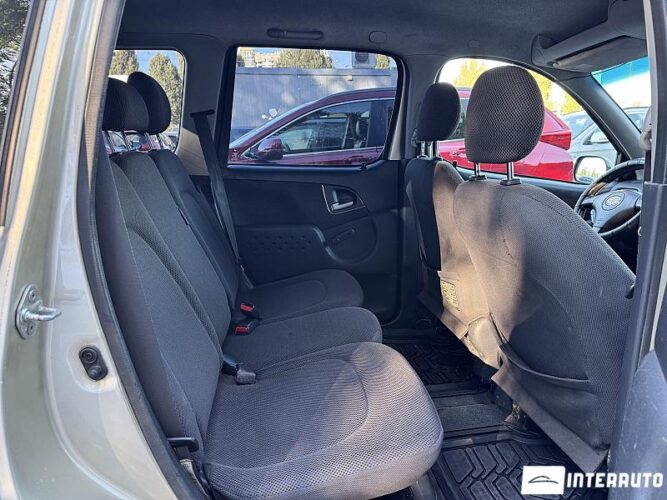 toyota Yaris Verso 2004