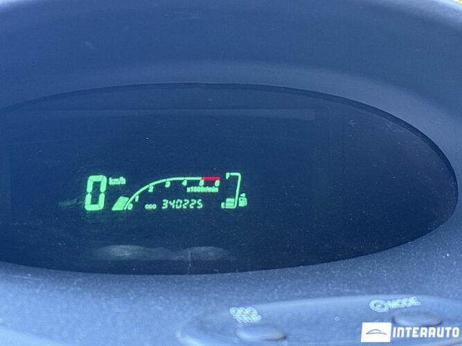 toyota Yaris Verso 2004