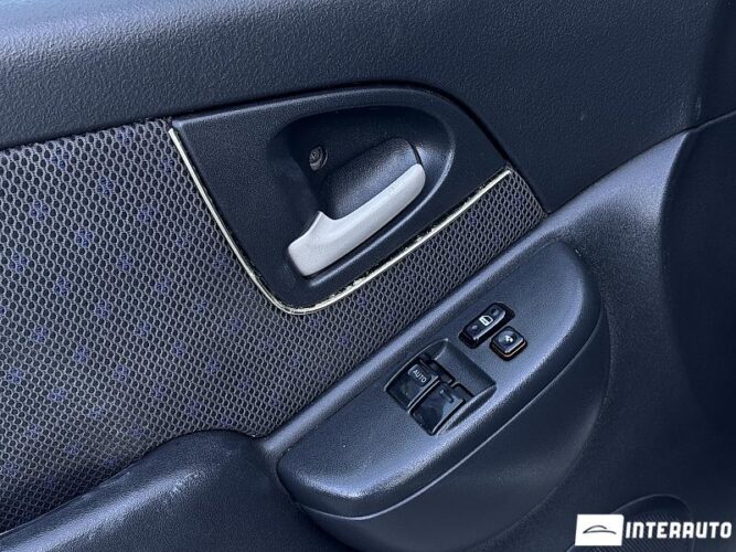 toyota Yaris Verso 2004