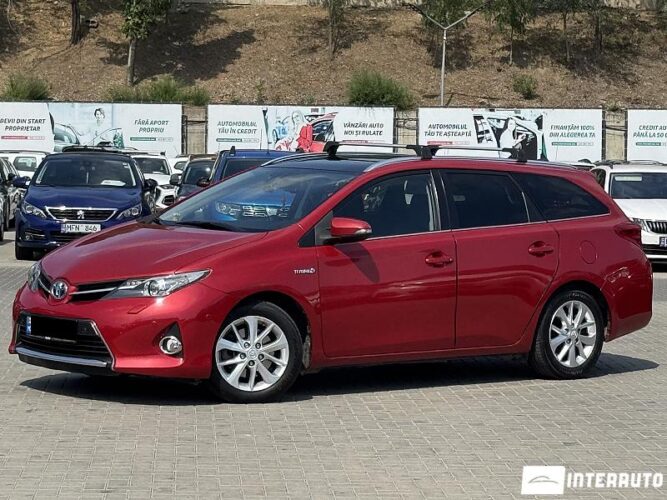 toyota Auris 2014