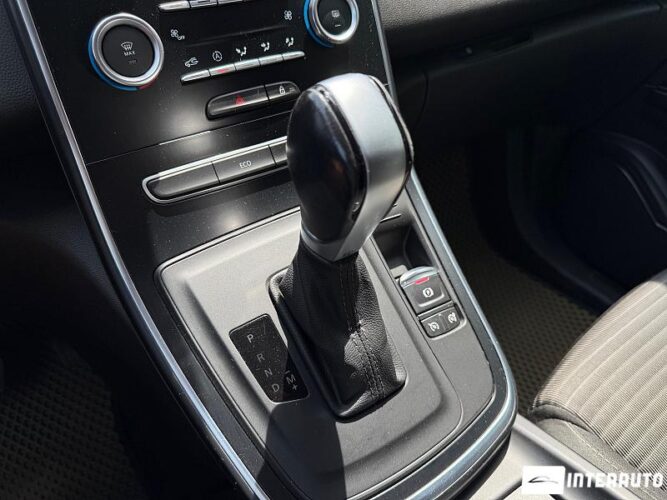 renault Grand Scenic 2017