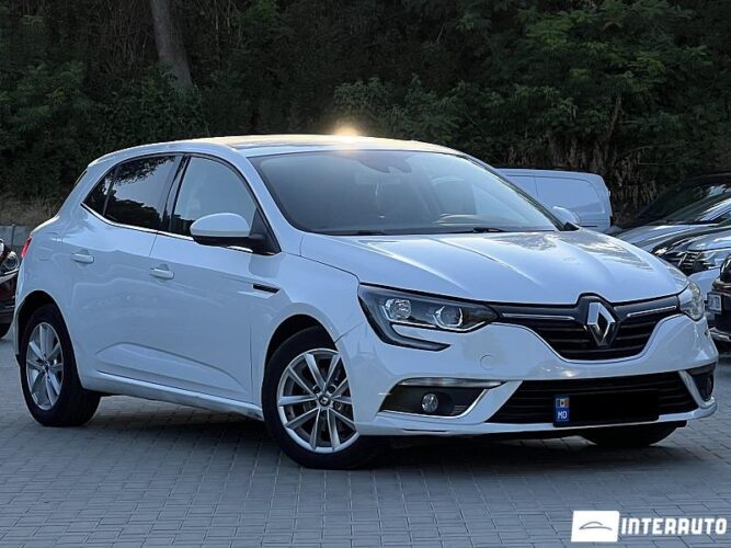 Renault Megane 2016 doar la InterAuto