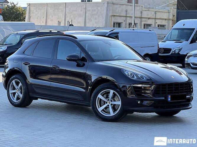 Porsche Macan 2016 doar la InterAuto