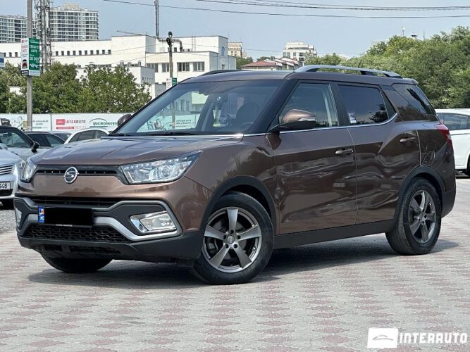 SsangYong Tivoli 2016 doar la InterAuto