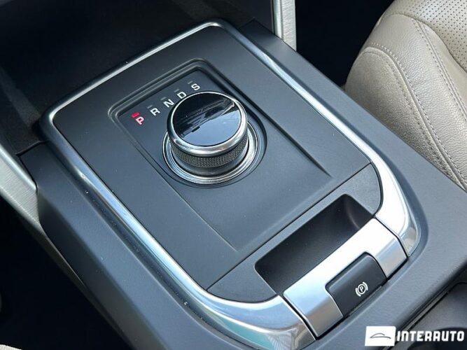 land rover Discovery Sport 2017