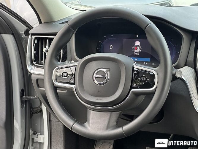 volvo V 60 Cross Country 2024