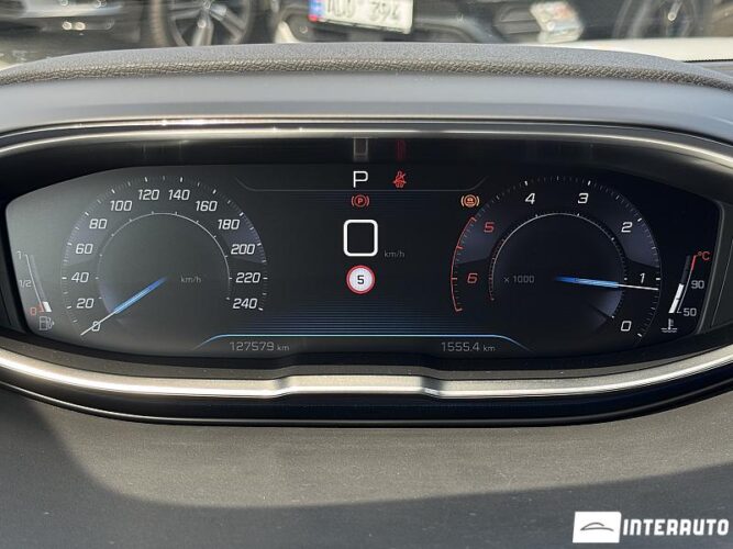 peugeot 5008 2018