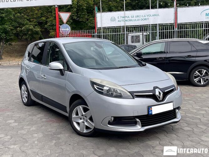 Renault Scenic 2012 doar la InterAuto