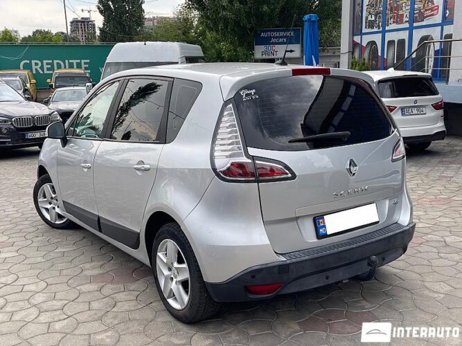 renault Scenic 2012