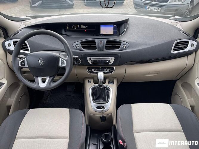 renault Scenic 2012
