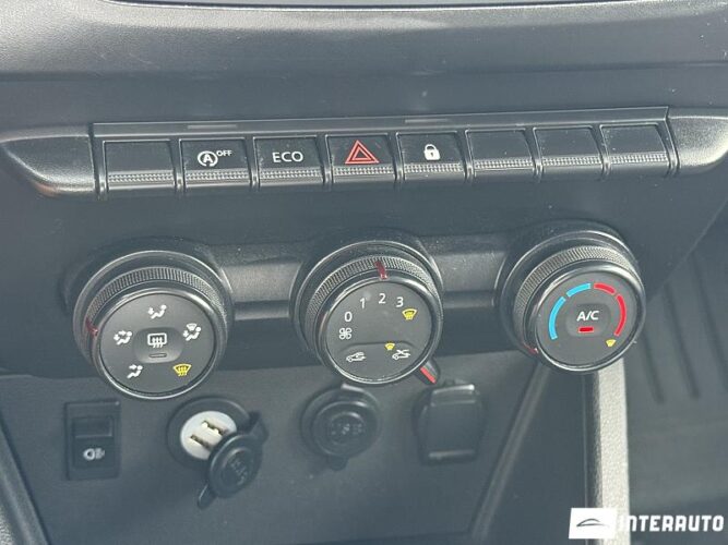 Dacia Duster 39 dacia Duster 2020