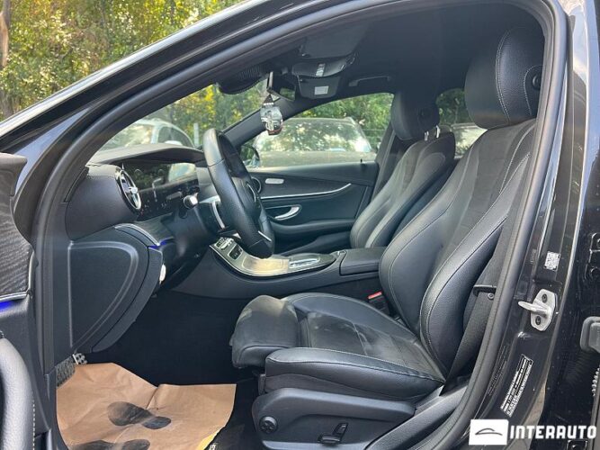 Mercedes E 220 41 mercedes E 220 2021