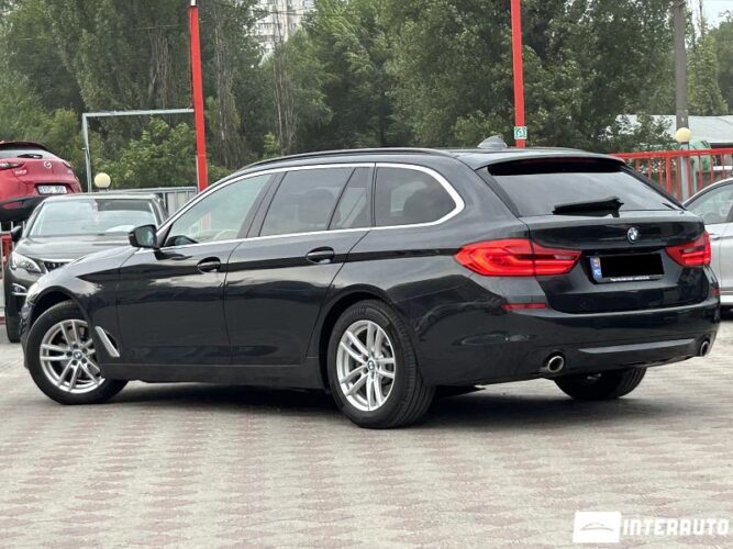 BMW 520 32 bmw 520 2017