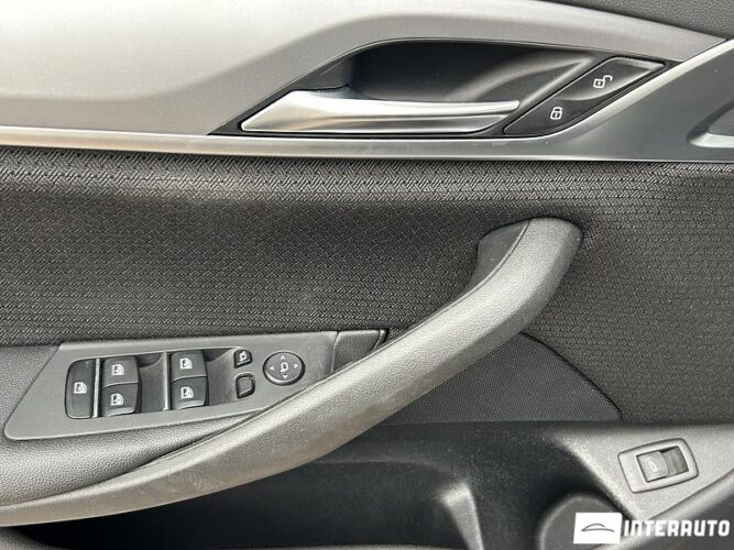 BMW 520 37 bmw 520 2017