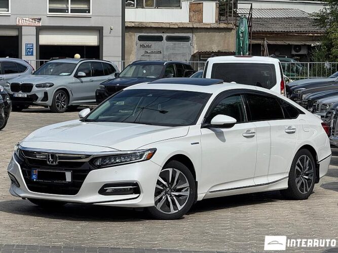 Honda Accord 2019 doar la InterAuto