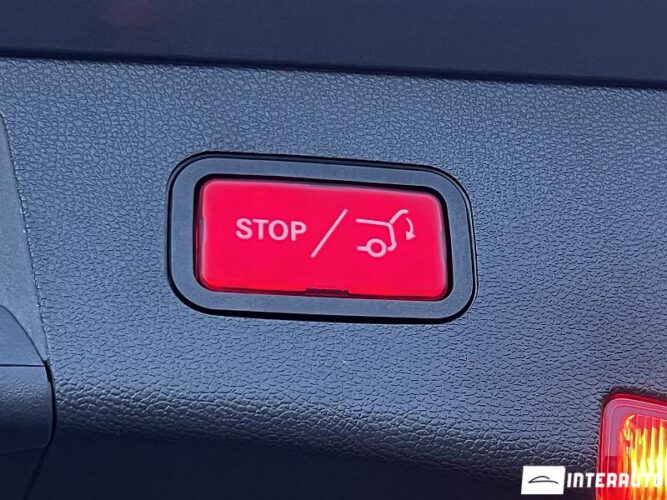 Mercedes E 220 55 mercedes E 220 2013