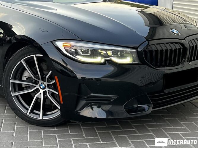 bmw 330 2019