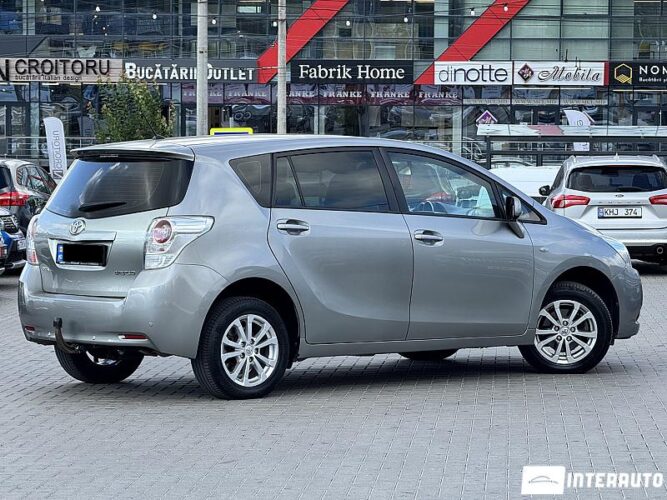 toyota Corolla Verso 2011