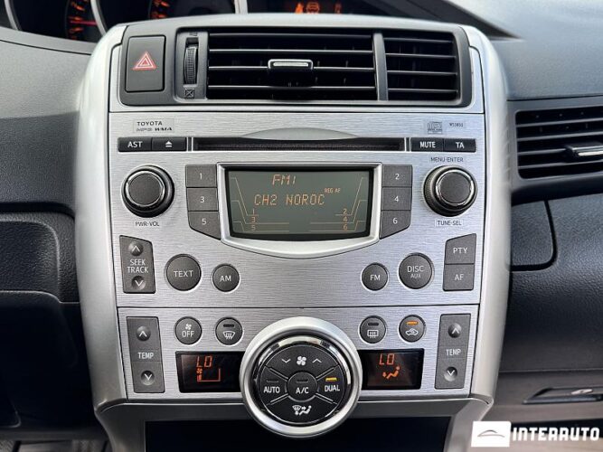 toyota Corolla Verso 2011