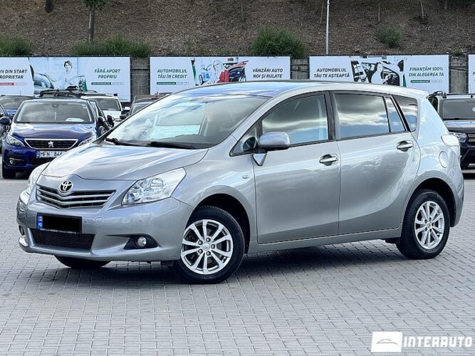 toyota Corolla Verso 2011