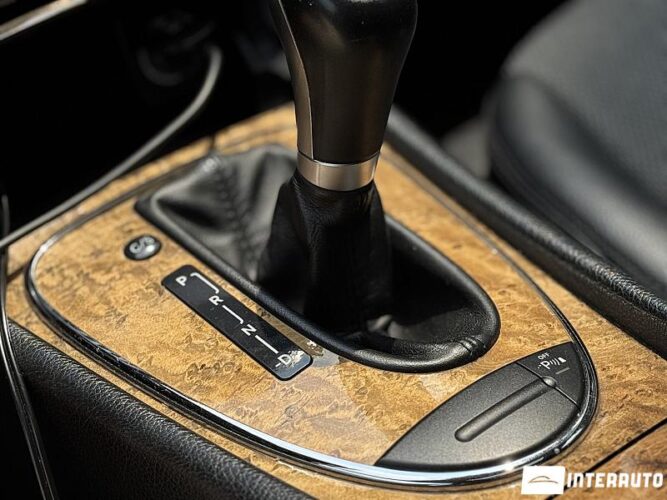 Mercedes E 230 45 mercedes E 230 2007