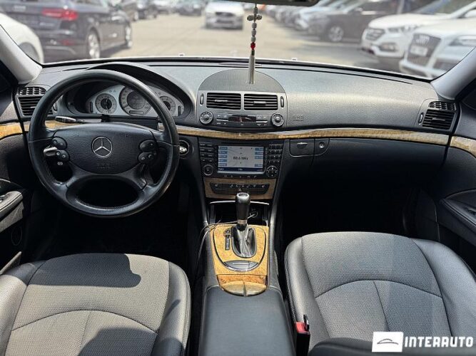 Mercedes E 230 46 mercedes E 230 2007