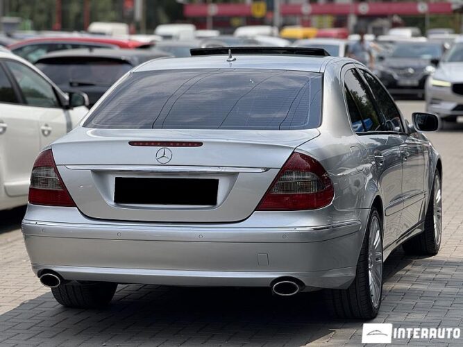 Mercedes E 230 32 mercedes E 230 2007